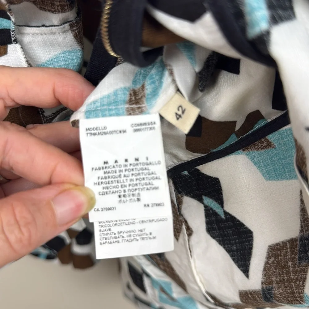 Marni Black and White abstract print Peplum Blouse Sleeveless 8 - Picture 9 of 11